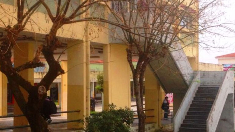 Αγρίνιο: Ξυλοδαρμός μαθητή από ομάδα ατόμων στο 1ο ΕΠΑΛ