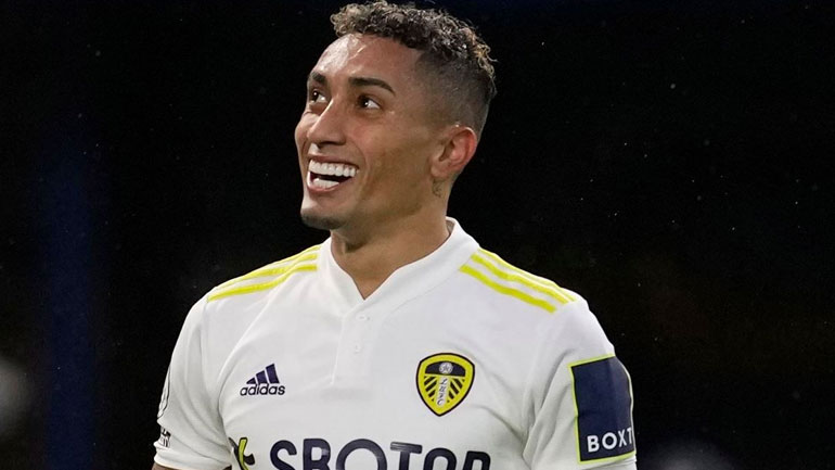 Η Λιντς θέλει 80 εκατ. ευρώ για τον Ραφίνια – Στη Βαρκελώνη ο Ντέκο για να μιλήσει με την Μπαρτσελόνα