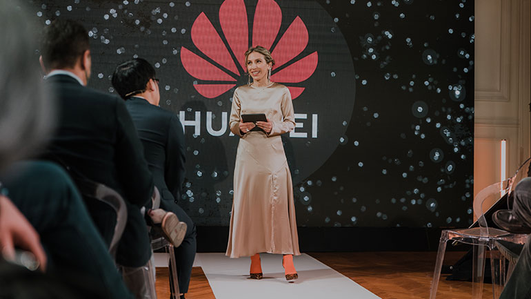 Η ΗUAWEI παρουσίασε τα νέα smartphones και άλλα προϊόντα  σε μία μοναδική εκδήλωση για τους φίλους της μόδας και της τεχνολογίας