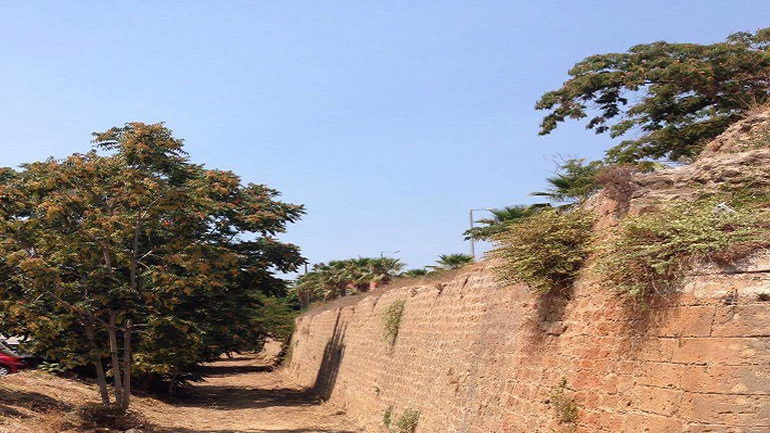 Έξι φορτηγά γέμισαν τα απορρίμματα από την νοτιοδυτική Ενετική τάφρο της πόλης των Χανίων