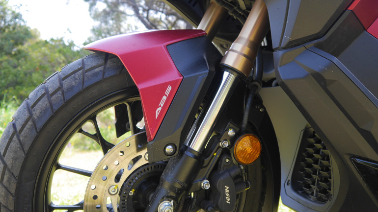 Αναρτήσεις Showa, φρένα Nissin... εγγύηση!