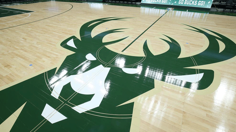 NBA: Στους Μπακς εν όψει πλέι οφ ο Ρέιτζον Τάκερ