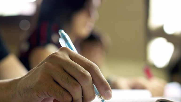 Στις 3 Ιουνίου αρχίζουν οι πανελλαδικές εξετάσεις