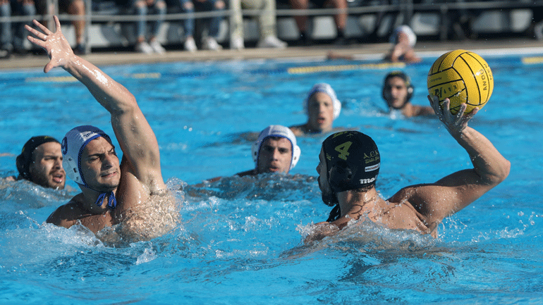 Πόλο ανδρών: Στα πλέι οφ Υδραϊκός και Γλυφάδα