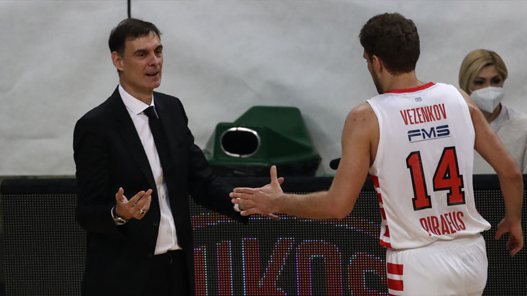 Μπαρτζώκας: «Δεν είναι μια νίκη που δίνει τίτλο, πρέπει να είμαστε έτοιμοι στα πλέι οφ»