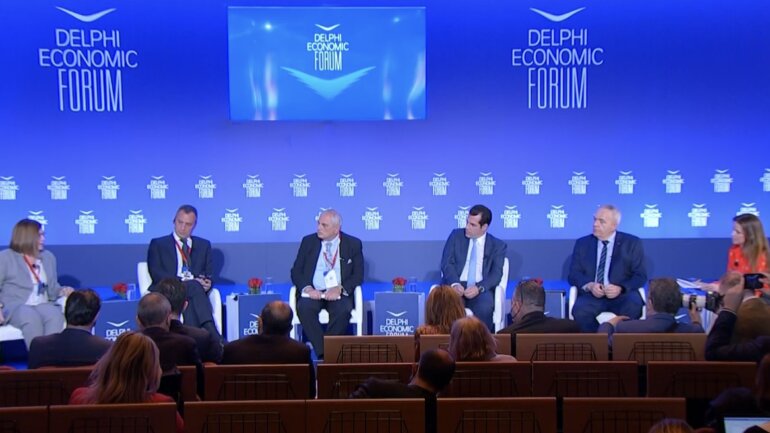 Οι υποχρεωτικές επιστροφές του φαρμακευτικού κλάδου στην Ελλάδα φτάνουν το 48% της συνολικής δαπάνης