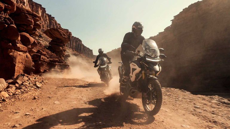 Τα καλύτερα σχόλια πήρε το νέο Tiger 1200 για τις επιδόσεις του στο χώμα.