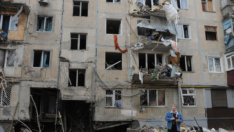 Ουκρανία: 10 νεκροί και 11 τραυματίες στα πλήγματα του Σαββάτου στο Χάρκοβο