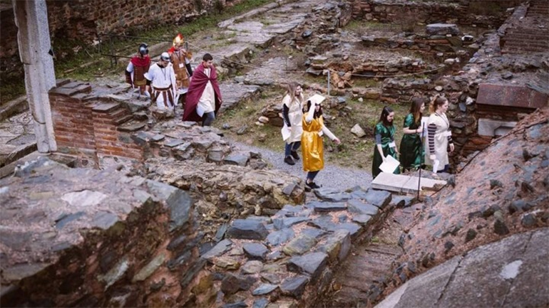 Μαθητές μαθαίνουν ιστορία και γίνονται οι ίδιοι πρωταγωνιστές της