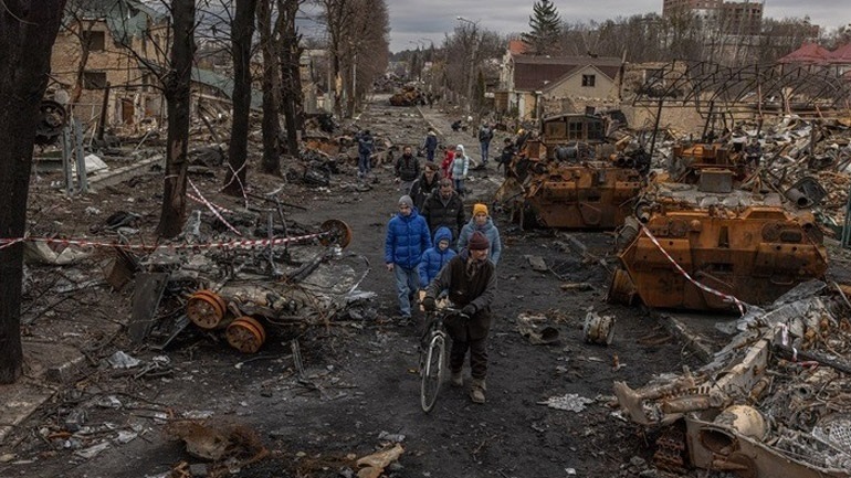 Περίπου 400 άμαχοι έχουν ταφεί στο Σεβεροντόνετσκ της Ουκρανίας από την έναρξη του πολέμου Περίπου 400 άμαχοι έχουν ταφεί στο Σεβεροντόνετσκ της Ουκρανίας από την έναρξη του πολέμου