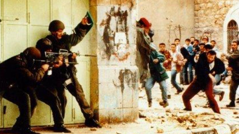 Με το σκάνδαλο των ”Πυραμίδων” από τους Αλβανούς η πρώτη ένοπλη εξέγερση λαού!