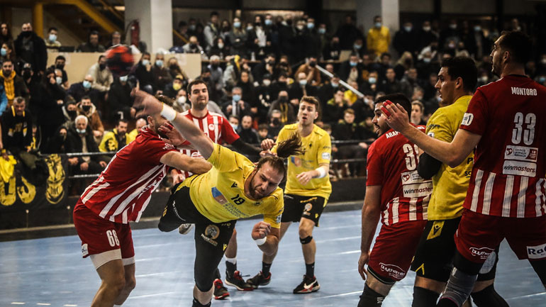 Χάντμπολ: Ιστορική συμφωνία ανάμεσα σε ΑΕΚ και Ολυμπιακό – Σε ουδέτερη έδρα οι τελικοί της Α1