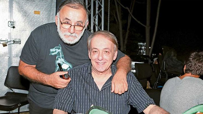 Ο Ανδρέας Μικρούτσικος για τον αδελφό του Θάνο: «Στενοχωριόμουν που χειροτέρευε, δεν ήθελα να του παίρνω άλλο χρήματα»