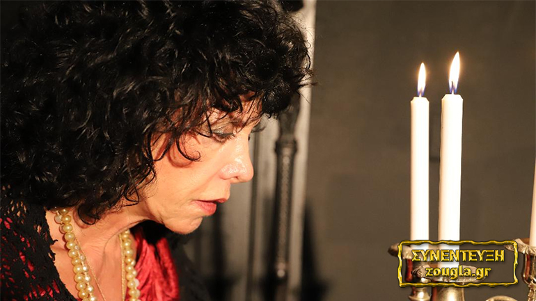 Χάρις Συμεωνίδου: «Tο θέατρο βοηθά στο να νικηθεί ο φόβος της αρρώστιας και του θανάτου»