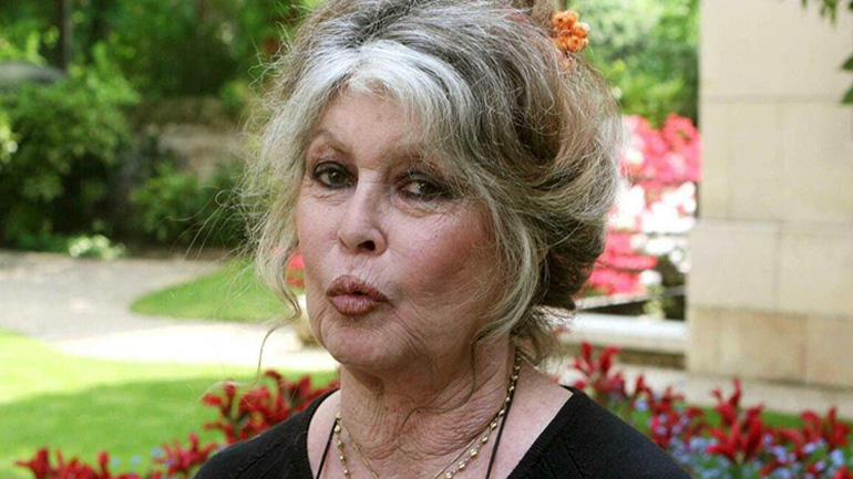 Γαλλία: Η Μπριζίτ Μπαρντό δήλωσε πως δεν θα ψηφίσει Μακρόν