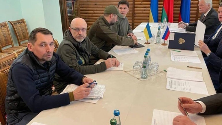 Πούτιν: «Οι συνομιλίες είναι σκληρές, αλλά συνεχίζονται»