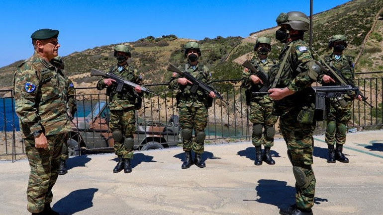 Σε Φούρνους Ικαρίας και Αγαθονήσι ο αρχηγός ΓΕΕΘΑ για την ανταλλαγή ευχών ενόψει του Πάσχα