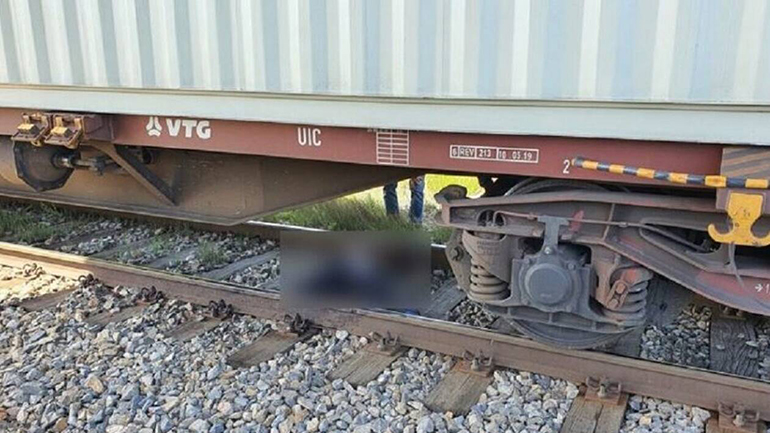 Έρευνα των Αρχών για τον άνδρα που βρέθηκε νεκρός στις ράγες του τρένου στην Ημαθία