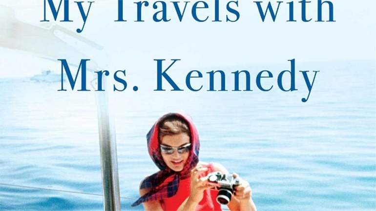 «Τα ταξίδια του με την Ζακλίν Κένεντι» καταγράφει στο νέο του βιβλίο, ο πράκτορας Κλιντ Χιλ