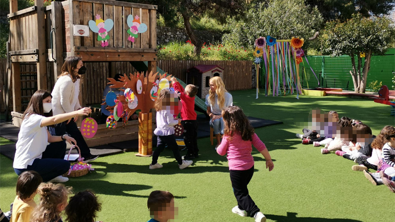 Γιορτάζοντας το Πάσχα με τα παιδιά της Παιδικής Στέγης