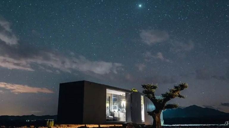Ένα «έξυπνο» και μεταφερόμενο ξενοδοχείο στην έρημο Γκοράφε της Ισπανίας