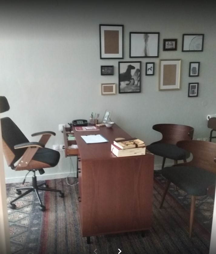 O χώρος από το ιατρείο