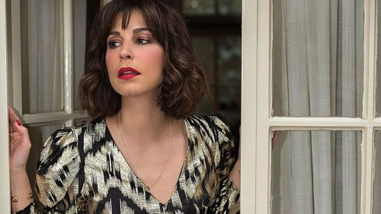 Η εξομολόγηση της Κατερίνας Παπουτσάκη: «Είχε ανέβει στη σκηνή κάποιος από το κοινό και άρχισε να με χτυπάει»