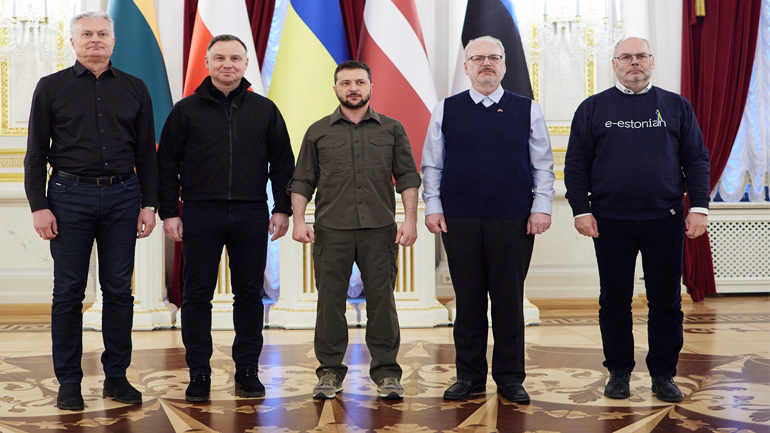 Ζελένσκι: Η άρνηση του Μακρόν να καταγγείλει μια γενοκτονία στην Ουκρανία μας πληγώνει πολύ