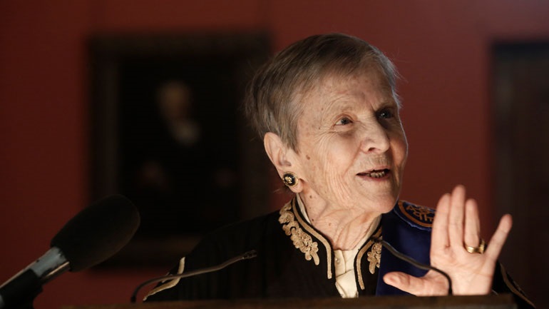 Στο νοσοκομείο η Ελένη Γλύκατζη-Αρβελέρ Στο νοσοκομείο η Ελένη Γλύκατζη-Αρβελέρ