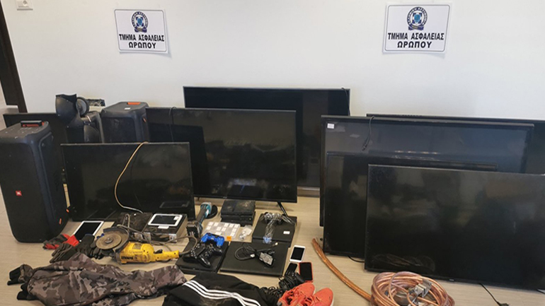 Σπείρα διαρρηκτών στην Βορειοανατολική Αττική Σπείρα διαρρηκτών στην Βορειοανατολική Αττική