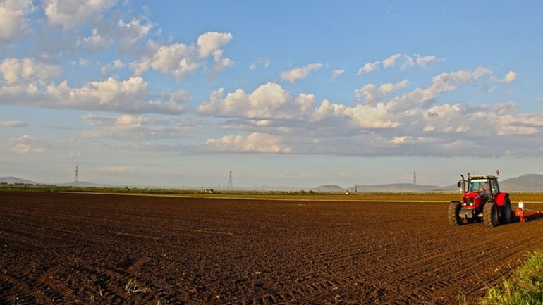 Ειδικά μέτρα από το υπουργείο Αγροτικής Ανάπτυξης για τις επιπτώσεις του πολέμου στην Ουκρανία