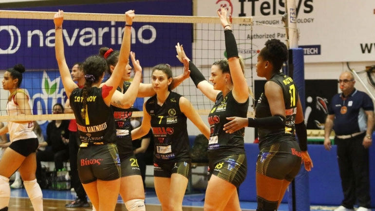 Η Βίκος Α.Ε. μαζί με την γυναικεία ομάδα βόλεϊ του Ηλυσιακού