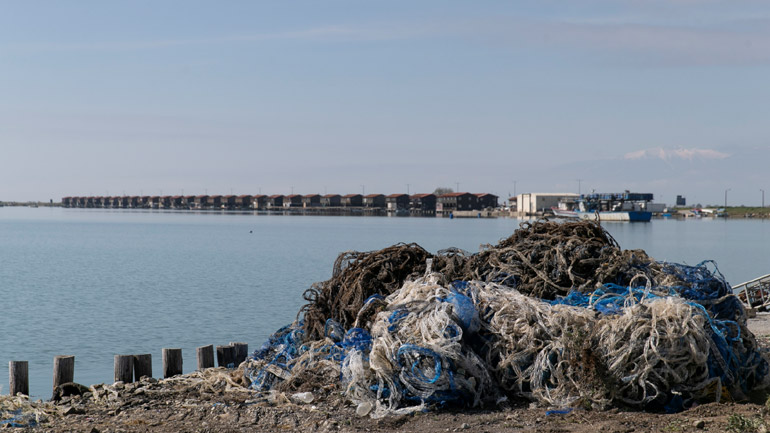 Για ανακύκλωση 10 τόνοι διχτάκια μυδοκαλλιέργειας στη Χαλάστρα