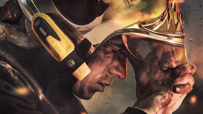 Η Παναγία των Παρισίων φλέγεται