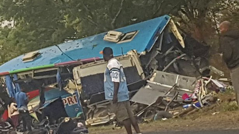 Ζιμπάμπουε: Τουλάχιστον 35 νεκροί και 71 τραυματίες σε δυστύχημα με λεωφορείο
