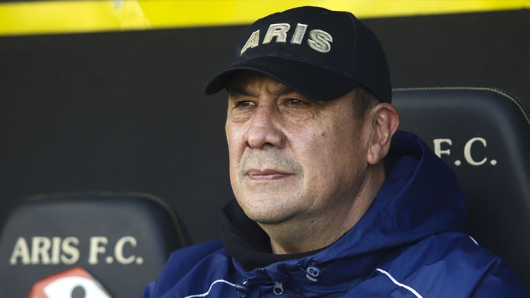 Μπούργος: «Αδημονώ για το ντέρμπι απέναντι στον ΠΑΟΚ»