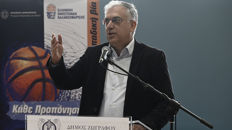 Θεοδωρικάκος για οπαδική βία: «Ενωμένοι βάζουμε τέλος στην τρέλα του χουλιγκανισμού»