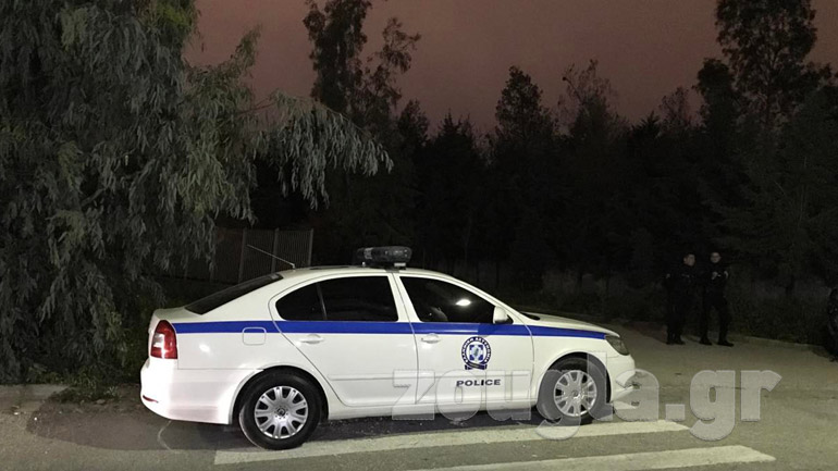 Πετρούπολη: Άνδρας κρεμάστηκε στα κάγκελα σχολείου