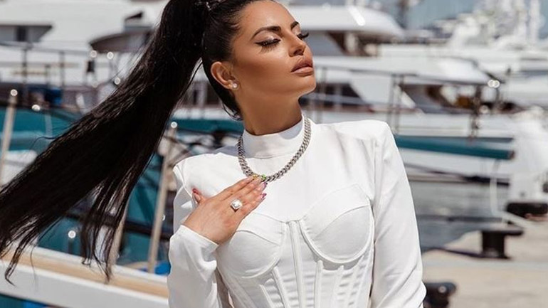 Η Δήμητρα Αλεξανδράκη αποκάλυψε πόσο θα κοστίσει το νυφικό που θα φορέσει στον γάμο της