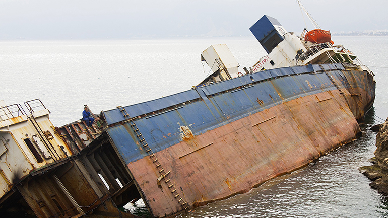 Τυνησία: Δεξαμενόπλοιο βυθίστηκε – Κίνδυνος περιβαλλοντικής καταστροφής Τυνησία: Δεξαμενόπλοιο βυθίστηκε – Κίνδυνος περιβαλλοντικής καταστροφής