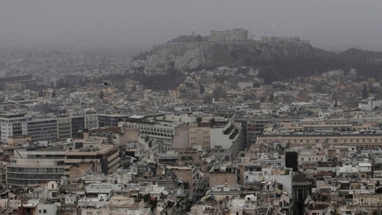 Βροχές τη Δευτέρα στο μεγαλύτερο μέρος της χώρας και περαιτέρω πτώση της θερμοκρασίας
