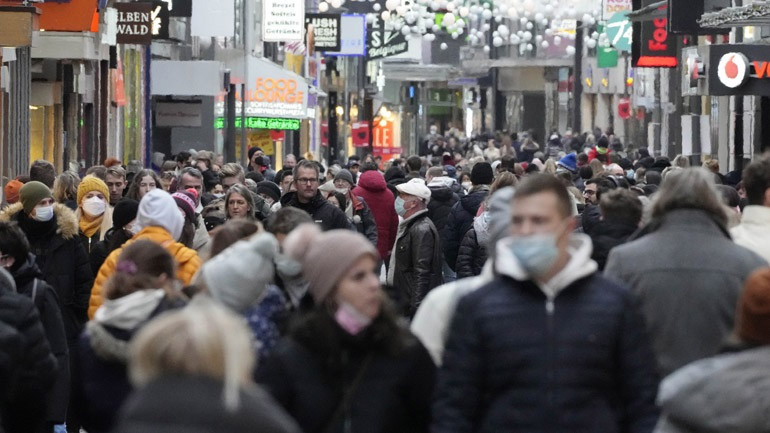 Γερμανία: Περισσότερα από 39.000 νέα περιστατικά Covid-19