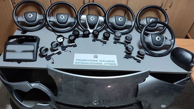 Χειροπέδες σε δύο άτομα για κλοπές αυτοκινήτων σε Γλυφάδα και Ηλιούπολη