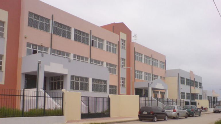 Σοκαριστικές καταγγελίες για βία και bullying από διευθύντρια ΕΠΑΛ – «Τους αποκαλεί “γουρούνια”, “σκουλήκια”, “ρουφιάνους”»