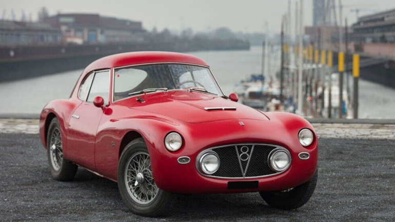 Το σπανιότατο Fiat 8V που το 1952 έκανε όλο τον πλανήτη να παραμιλά