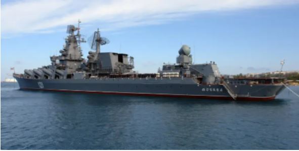 To Moskva φωτογραφημένο από την ίδια γωνία από την οποία έγινε η λήψη του βίντεο