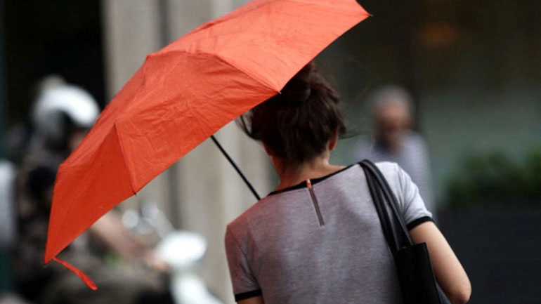 Καιρός: Τοπικές βροχές και καταιγίδες κατά τόπους τη Μ. Τρίτη