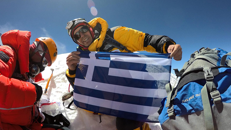 Αντ. Συκάρης: Δεν μπορούν να μεταφέρουν τη σορό του κορυφαίου Έλληνα ορειβάτη