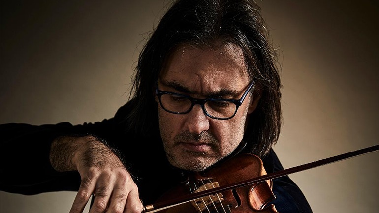 Λ. Καβάκος: Του απονεμήθηκε το χρυσό μετάλλιο της Βουλής των Ελλήνων