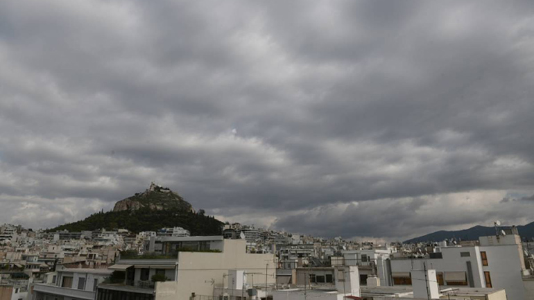 Τοπικές βροχές σήμερα, με σταδιακή υποχώρηση των φαινομένων και βελτίωση του καιρού τις επόμενες ημέρες